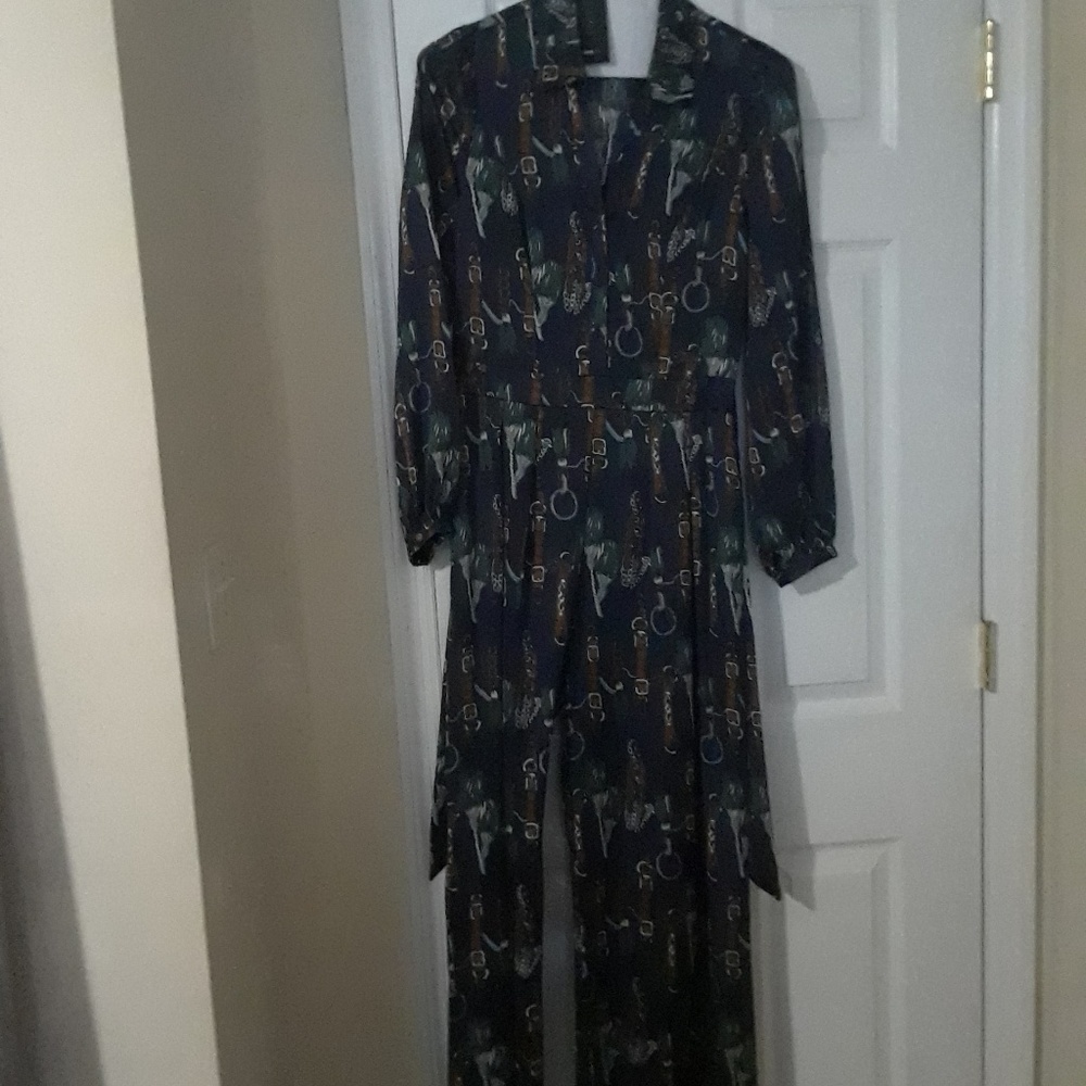 Brand New Fashion Nova Wide Pants leg Jumpsuit.